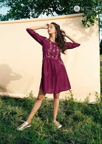 Riya Designer Conch Party Wear Short Kurti Collection In Wholesale ( 6 Pcs Catalog )